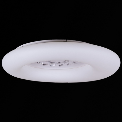 Потолочная люстра Reluce 09048-0.3-115W WT изображение в интернет-магазине Cramer Light фото 4