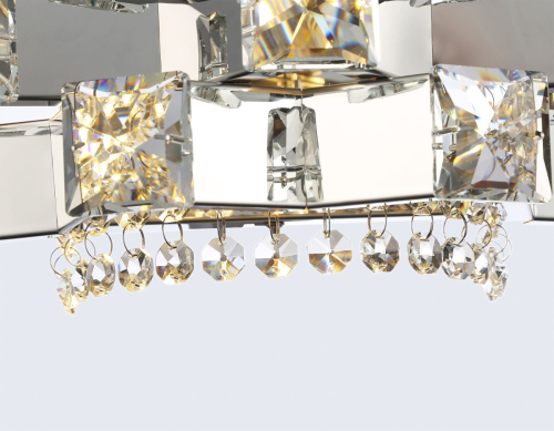 Настенный светильник Ambrella Light High Light Crystal LH41012 изображение в интернет-магазине Cramer Light фото 4