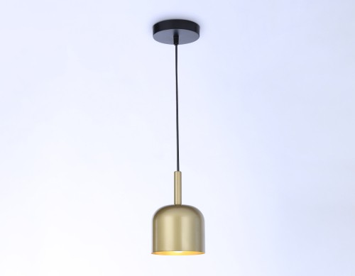 Подвесной светильник Ambrella Light Traditional TR97113 изображение в интернет-магазине Cramer Light фото 2