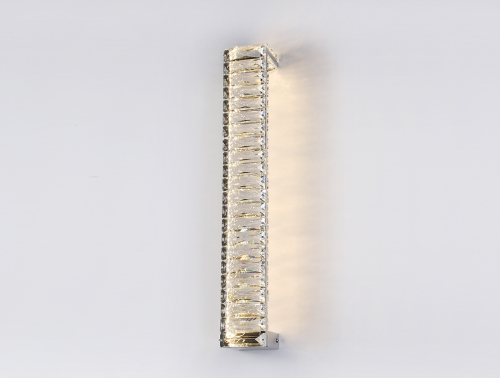 Настенный светильник Newport 8241N/A chrome М0071200 изображение в интернет-магазине Cramer Light