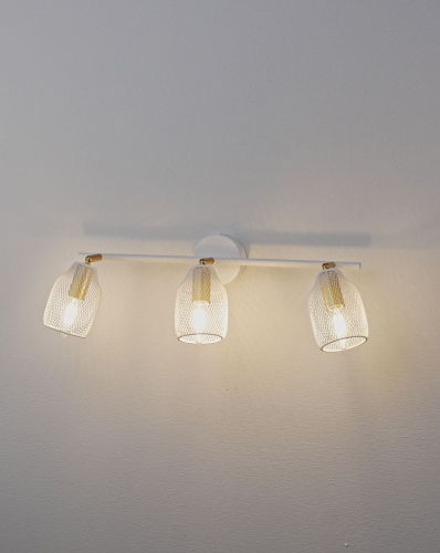 Спот Moderli Adalina V11841-3C изображение в интернет-магазине Cramer Light фото 5