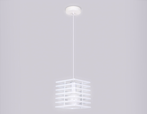 Подвесной светильник Ambrella Light Traditional TR8410 изображение в интернет-магазине Cramer Light фото 6