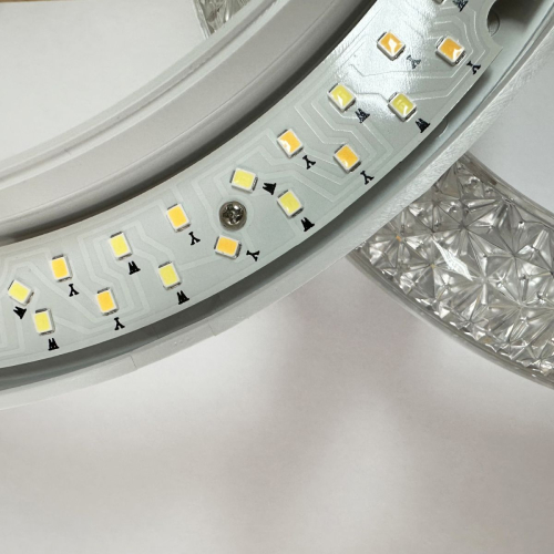 Потолочная люстра Reluce 72190-0.3-04 WH изображение в интернет-магазине Cramer Light фото 6