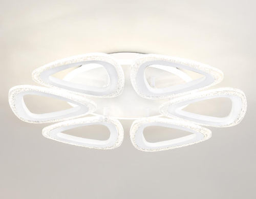 Потолочная люстра Ambrella Light Acrylica Original FA4518 изображение в интернет-магазине Cramer Light фото 3