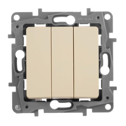 Выключатель трехклавишный Legrand Etika 10A 250V белый 672213 дополнительное фото фото 3