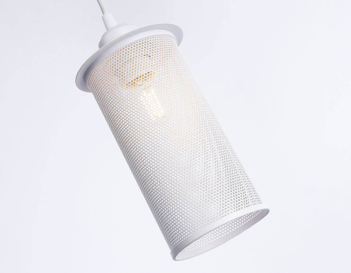 Подвесной светильник Ambrella Light Traditional TR8161 изображение в интернет-магазине Cramer Light фото 2