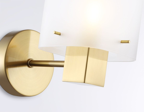 Настенный светильник Ambrella Light High Light LH57035 изображение в интернет-магазине Cramer Light фото 4