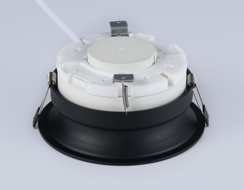 Точечный светильник Ambrella Light Techno Spot TU51811 изображение в интернет-магазине Cramer Light фото 4