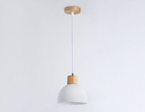 Подвесной светильник Ambrella Light Traditional TR83133 изображение в интернет-магазине Cramer Light фото 4