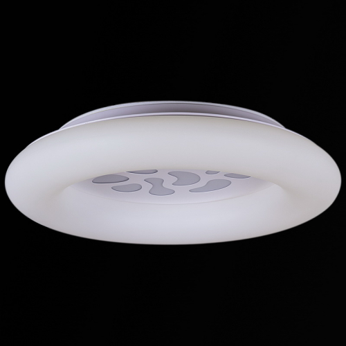 Потолочная люстра Reluce 09939-0.3-108W WT изображение в интернет-магазине Cramer Light фото 4