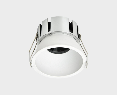 Встраиваемый влагозащищенный светильник Italline IT06-6032 white 3000K изображение в интернет-магазине Cramer Light